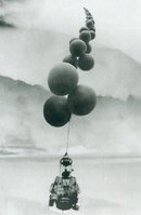 La capsule tirée par des Ballons pour le vol de Audouin Dollfus en 1959